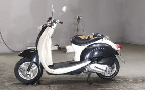 HONDA CREA SCOOPY AF55
