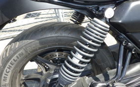 MOTO GUZZI V7 STONE 2025
