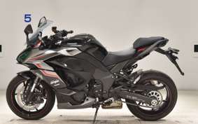 KAWASAKI NINJA 1000 SX 2025 ZXT02K