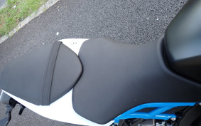 SUZUKI GSX-8S 2023 EM1AA
