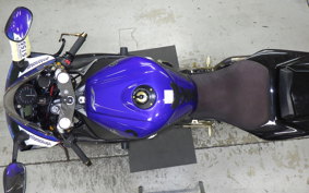 YAMAHA YZF-R1