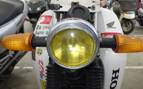 HONDA C110 SUPER CUB JA07