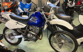 SUZUKI DJEBEL250XC SJ45A