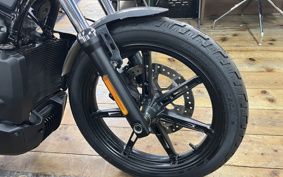 HARLEY RH975 NIGHT STAR 2022 ZH1