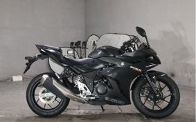 SUZUKI GSX250 R DN11A