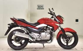 SUZUKI GSR250 2021