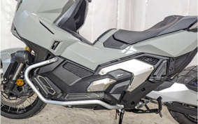 HONDA X-ADV 750 2025 RH21