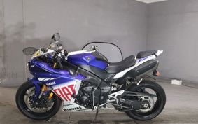 YAMAHA YZF-R1 2012 RN23