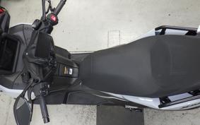 YAMAHA X-MAX 250 SGA8J