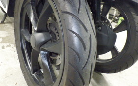 YAMAHA ﾄﾘｼﾃｨ125 SEC1J