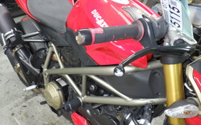 DUCATI STREETFIGHTER S 2009
