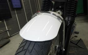 TRIUMPH BONNEVILLE T100 2005