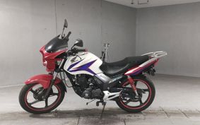 HONDA CBF125 PCJ7