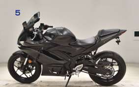 YAMAHA YZF-R25 A RG74J