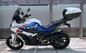 BMW S1000XR 2021 0E41