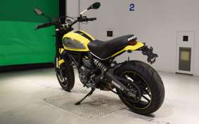 DUCATI SCRAMBLER ICON 2015