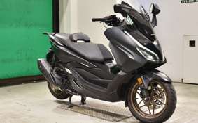 HONDA FORZA 250 MF17