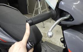 YAMAHA CYGNUS Griffus 2000 SEJ4J