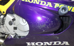 HONDA CBR600F GEN 1 1998 PC25