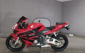 HONDA CBR600RR PC37