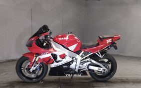 YAMAHA YZF-R1 RN04
