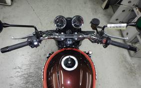 KAWASAKI Z900RS 2025 ZR900K