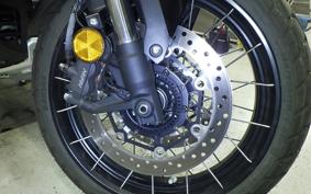 HONDA X-ADV 750 2025 RH21