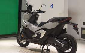 HONDA X-ADV 750 2026 RH21