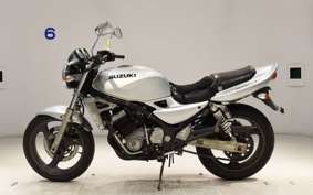 SUZUKI GSX250FX ZR250C