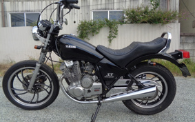 YAMAHA XS250SPL 17E