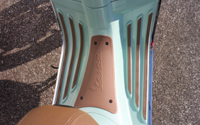 VESPA PRIMA BEIGE RA125
