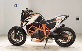 KTM 690 DUKE R 2021