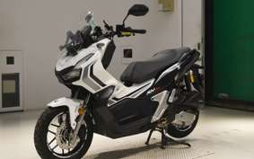 HONDA ADV150
