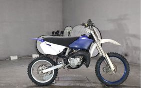 YAMAHA YZ85LW CB10C