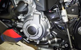 BMW M1000R 2024