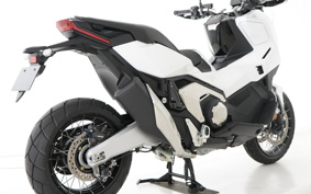 HONDA X-ADV 750 2026 RH21