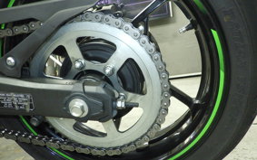 KAWASAKI ZX-25R ZX250E