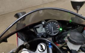 YAMAHA YZF-R1 RN09