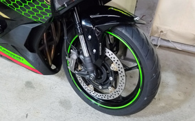 KAWASAKI NINJA ZX-25R ZX250E