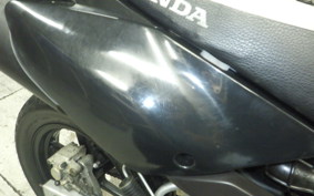 HONDA XR100 MOTARD 2010 HD13