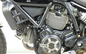 DUCATI SCRAMBLER SIXTY2 2016 KA00