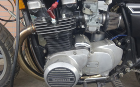 KAWASAKI KZ1000 MK2 2000 00A042