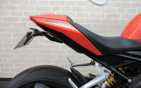 TRIUMPH スピートリプルRS 2022 S3P01S