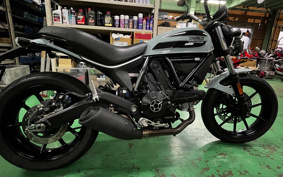 DUCATI SCRAMBLER SIXTY2 2021 KA00
