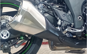 KAWASAKI Z1000 2022 ZXT00W