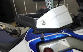 HONDA CRF1100L AFRICA TWIN 2020 SD10