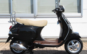 VESPA LX125