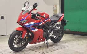 HONDA CBR650R E-Clutch 2025 RH17