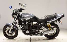 YAMAHA XJR1300 2002 RP03J