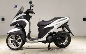 YAMAHA TRICITY 125 SE82J